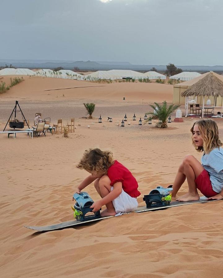 Authentic Desert Luxury Camp Merzouga Extérieur photo