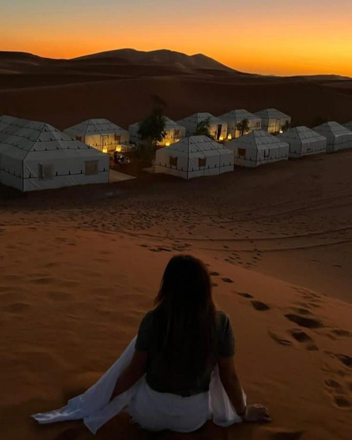Authentic Desert Luxury Camp Merzouga Extérieur photo